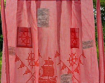 Vintage Gingham Apron: Embroidered Sailboat & Drink Recipes