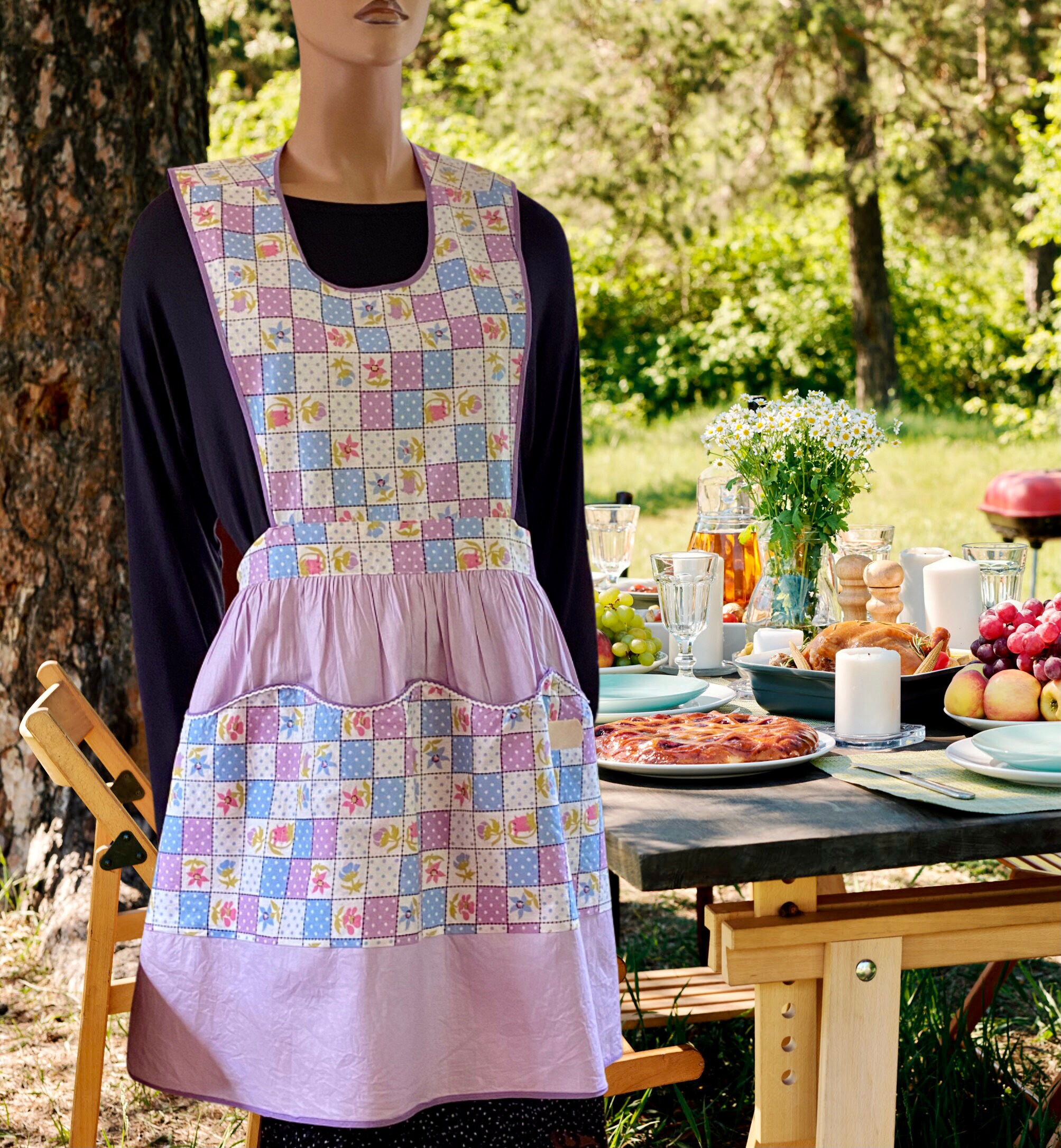 Womens Vintage Apron. Full Bib Apron with big pockets. Etsy