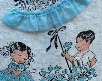 Vintage Linen Guest Towel: Blue & White Cottage Decor