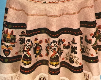 Vintage Linen Tablecloth. Folk Art Pennsylvania Dutch Round 67” Table Cloth. NOS kitchen decor