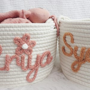Weihnachtsgeschenk für Baby, Mädchen Spielzeug Lagerung, Seil Baumwolle Baby Geschenk, Neugeborenen Geschenk, Baby Namen Geschenk, Neugeborene Strick Taufe