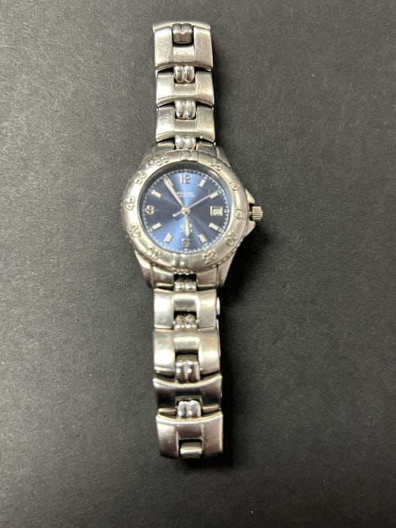 Ladies Rare Fossil Blue 100meter Watch - Etsy New Zealand display picture 1