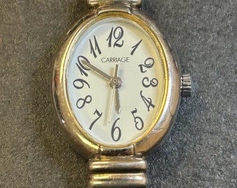 Reloj de vestir pequeño para mujer Timex Vintage Silver Carriage