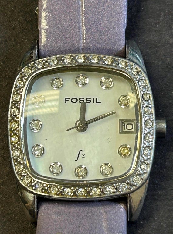 Fossil f2 Rhinestone Bezel Quartz Analog Women\'s Watch New Battery $_12.JPG?set_id=880000500F main image 4