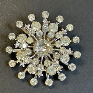 1950s Vintage Starburst brooch
