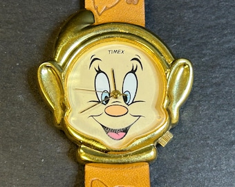 Vintage Disney Snow White Dopey watch