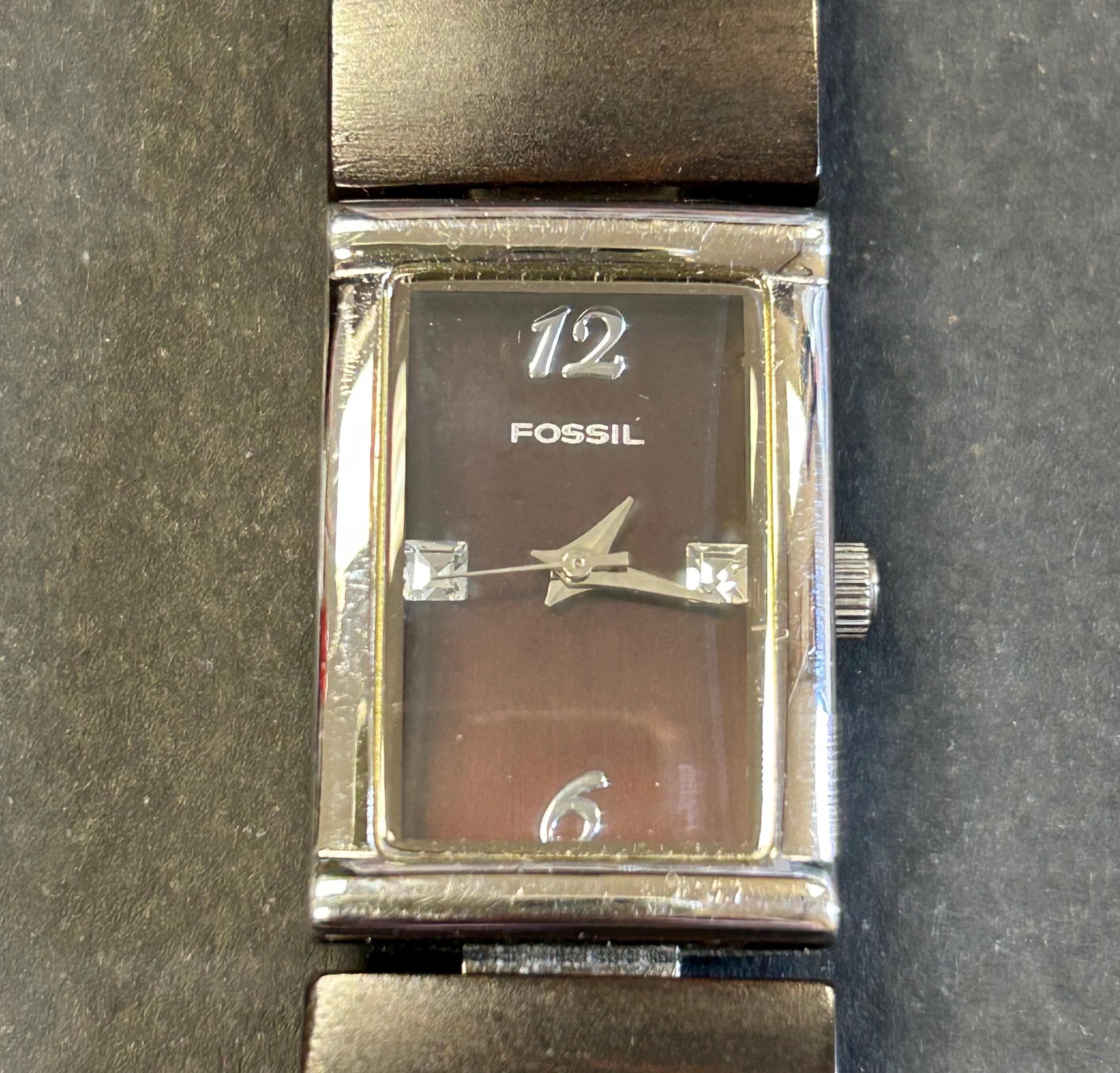 Vtg Fossil F2 ES-1706 Watch Womens Gold Stainless Steel Square Face Open Link Vintage Fossil F2 Ladies Gold and Silver Tone Watch - Etsy main image 3