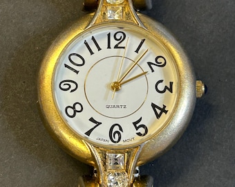 Ladies Vintage Avon watch