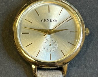 Womans Geneva fashion watch