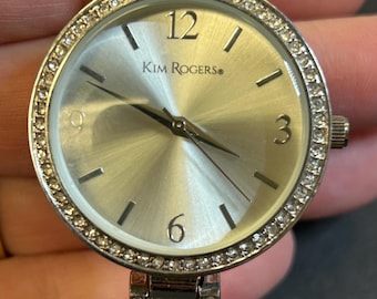 Vintage Kim Rogers Ladies Gold Tone Watch - Etsy display picture 1