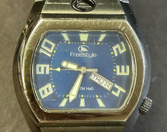 Mens Freestyle Dinero Bracelet watch