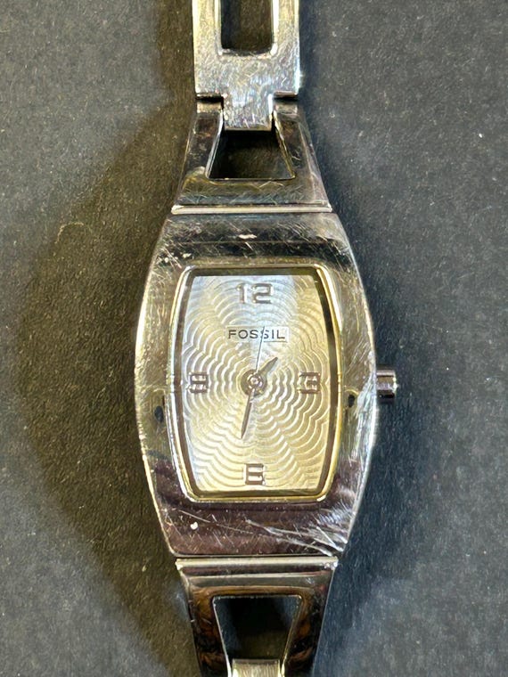 Vintage Fossil F2 Silver & Gold Ton Women’s Watch Fossil F2 Watch ES-9410 Womens Two Tone Case Band Quartz  main image 4