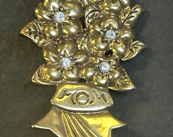 Vintage, signed?, “MOM” flower bouquet brooch