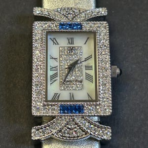 Victoria Wieck Beverly Hills Watch - Etsy display picture 2