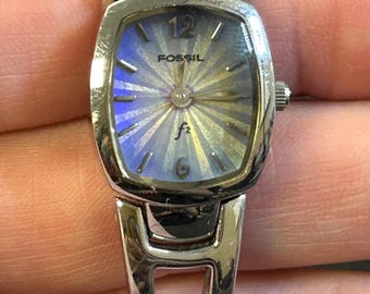 Womans Fossil F2 Starburst face watch