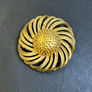 Vintage BSK flower brooch