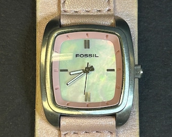 Ladies Fossil watch Rare Find