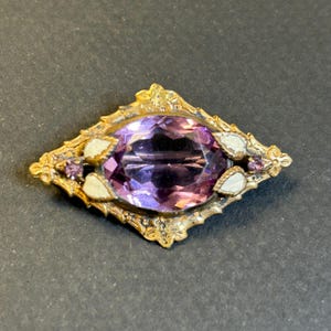 1940s Vintage Art Deco Amethyst brooch