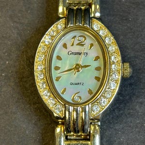 Gramercy Watch - Etsy display picture 1