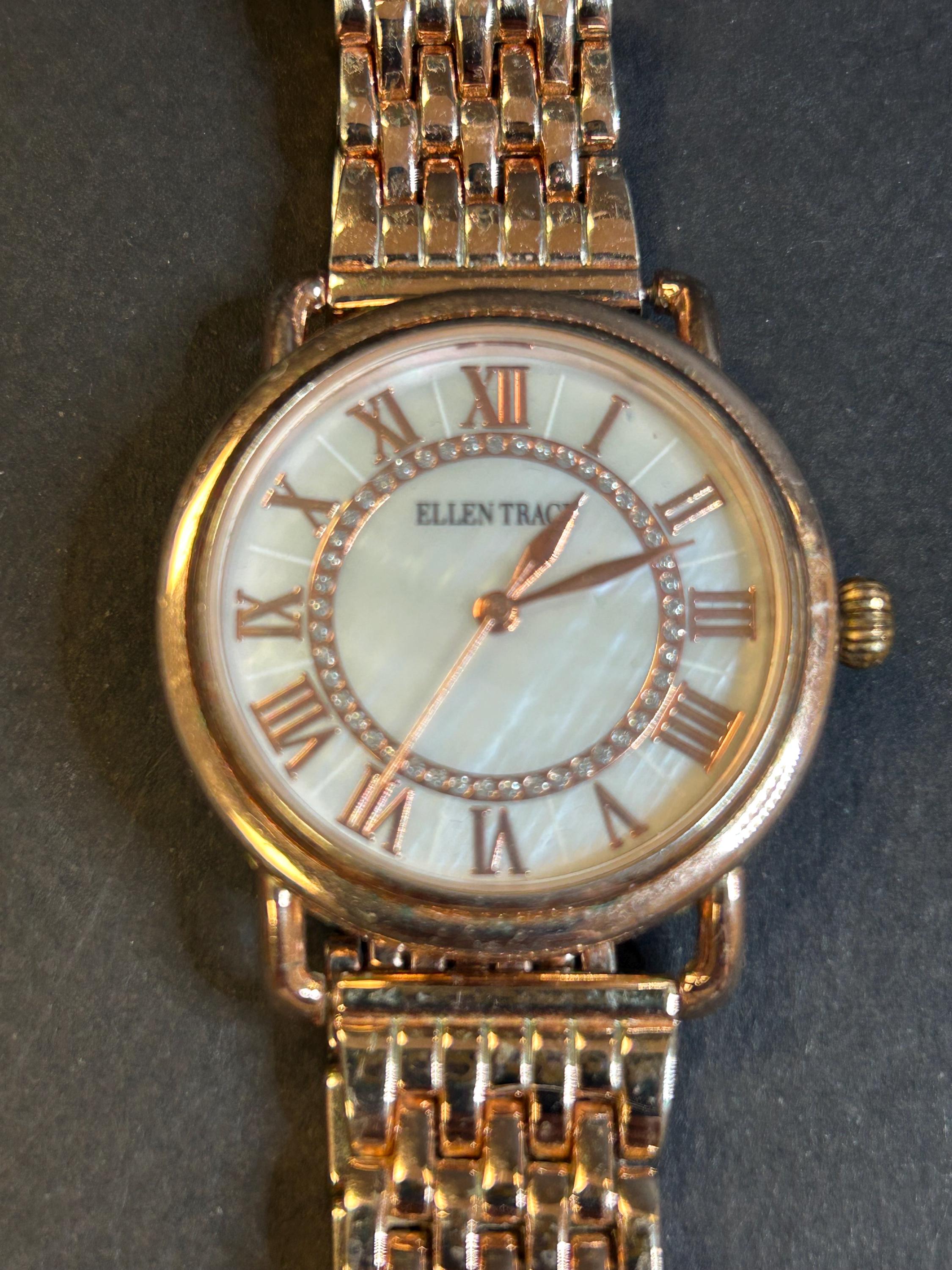 Damen Ellen Tracy Uhr