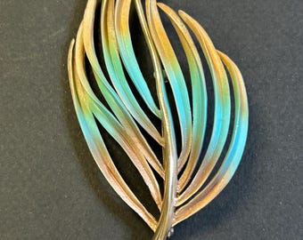 Vintage Lisa feather brooch