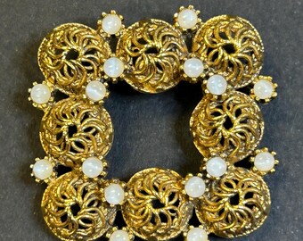 Rare!! Vintage filigree and milk glass brooch