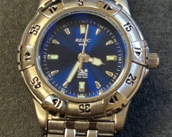 Montre résistante à l'eau Relic Wet pour femme