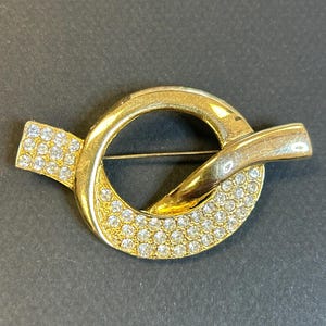 Vintage Park Lane signed knot brooch