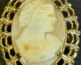 Vintage carved shell portrait cameo