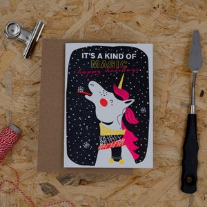 Noël C’est une sorte de magie (licorne) #1960 Carte typographique avec enveloppe