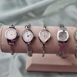Vintage Silver Watch for Women, Wristwatch, Antique Feminine Mechanical Watch, Anniversary Gift for Her bild 2