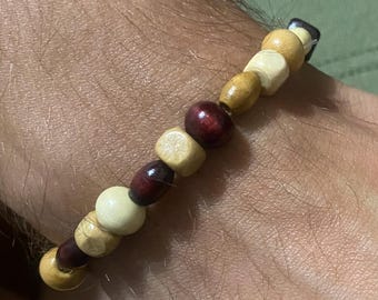 Wooden Bead Stretch Bracelet