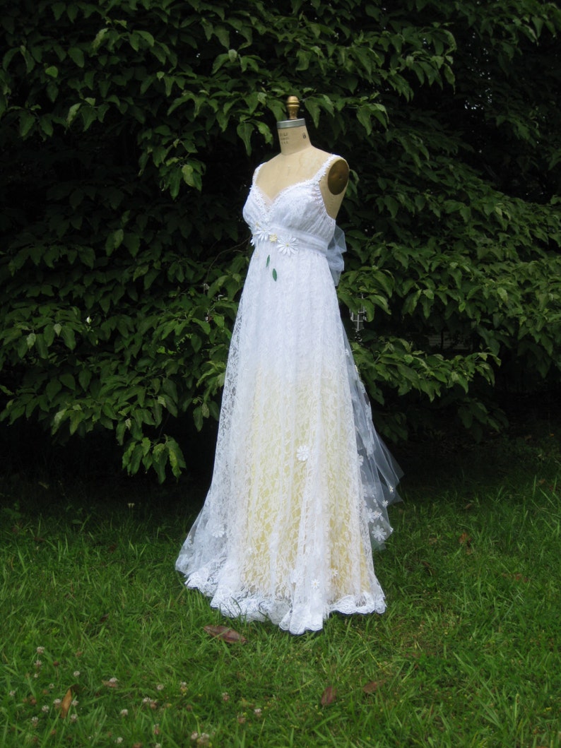 Yellow Daisy Lace Wedding Dress Boho Wedding Dress Hippie Etsy