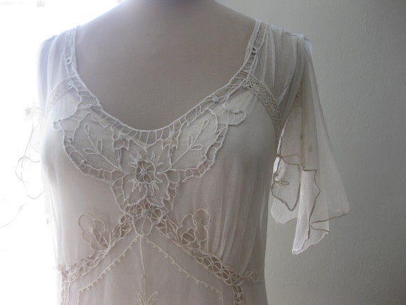 antique lace wedding dresses vintage