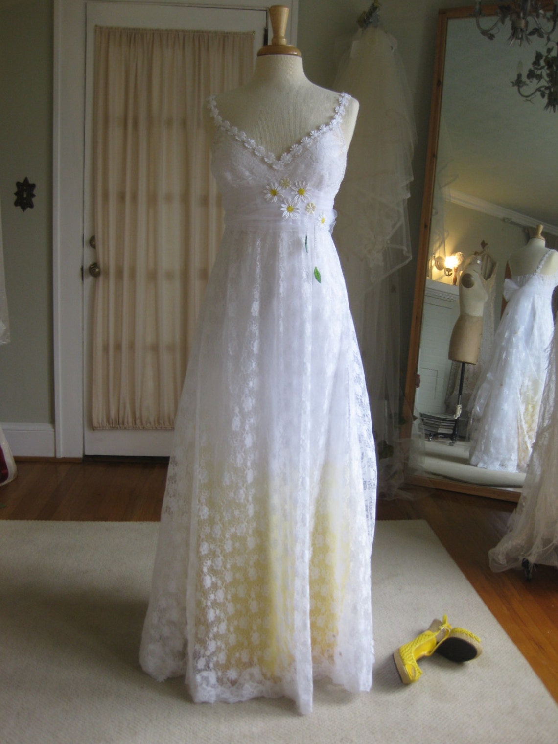 Yellow Daisy Lace Wedding Dress With Train Boho Wedding Etsy