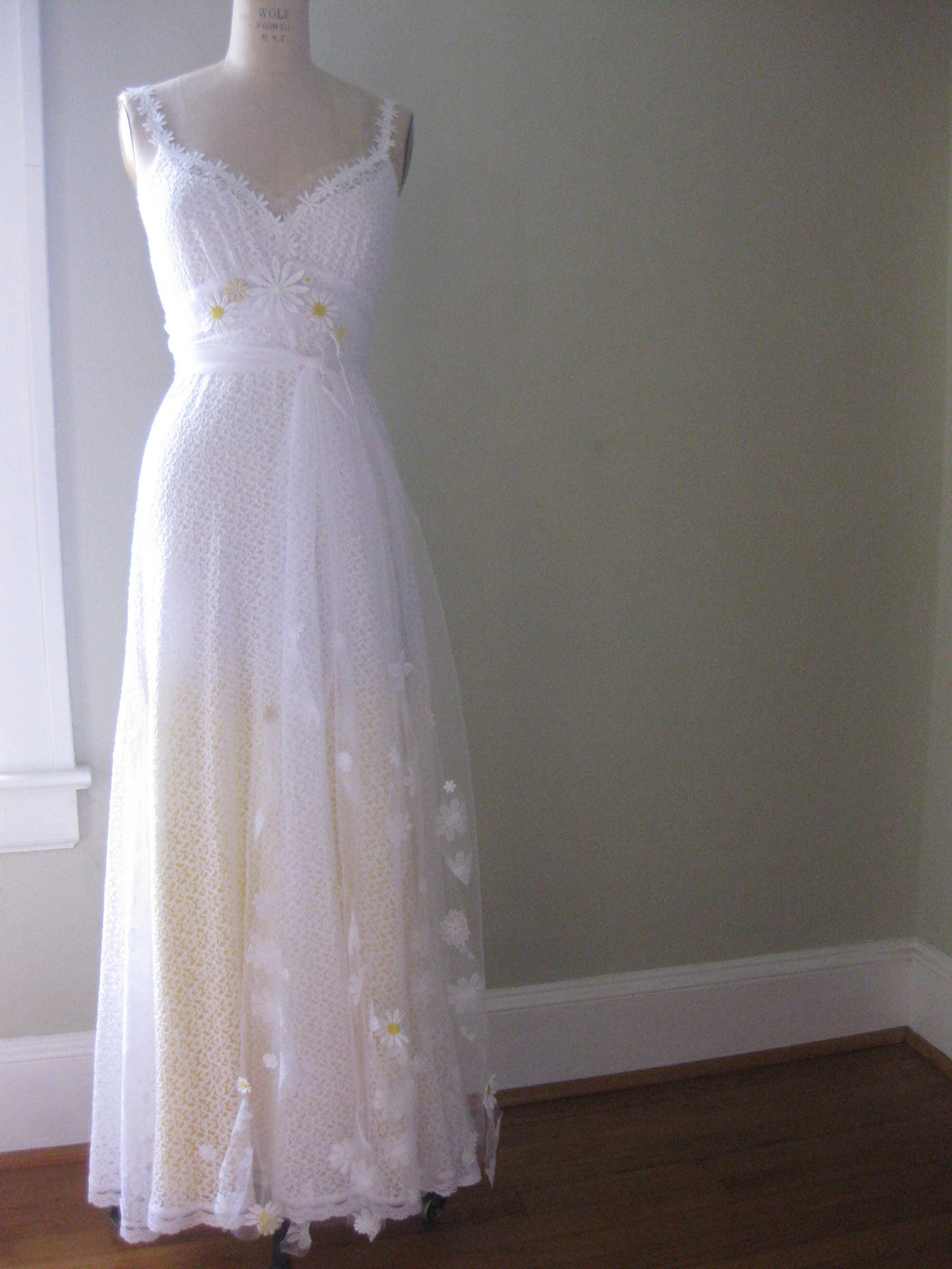 Yellow Daisy Lace Wedding Dress Boho Wedding Dress Hippie Etsy