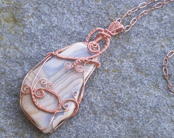 Agate  copper wire wrapped pendant