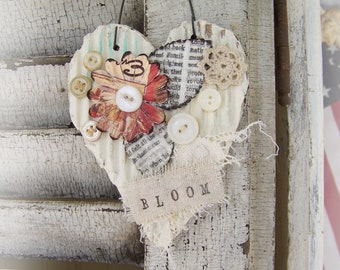 Shabby White Decor Vintage Floral Ornament Vintage Lace Vintage Mixed Media Cottage Style Heart Wall Hanging Antique Paper Heart Ornament