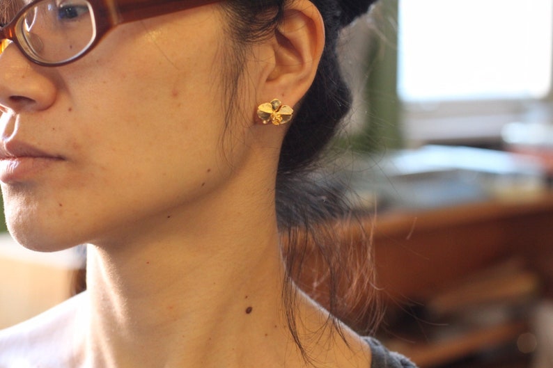 Little shops Orchid Studs
