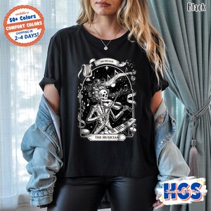 Camiseta de la Carta del Tarot del Músico con Colores Cómodos, Música de Esqueleto, Camiseta de Tarot Unisex, Sudadera de Esqueleto, Regalo para Amantes del Tarot, Para Músicos