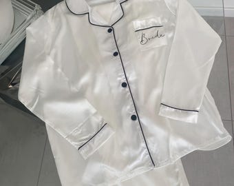 Personalised bride pyjamas, bride wedding pyjama, bride to be pyjamas, future mrs pyjamas, custom bride pyjamas for hen, wedding day pyjamas