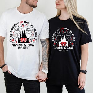 Disneyland Jubiläum T-Shirt, Hochzeit seit Jahr Feier T-Shirt, Mickey Valentinstag Ehemann Frau Shirt, Verheiratet seit Paar Shirt