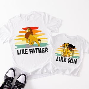 Lion King Father and Son Shirt, Disney Animal Kingdom Dad Boy T-Shirt, Hakuna Matata Father&#39;s Day Gift, Simba Mufasa Daddy Sweatshirt