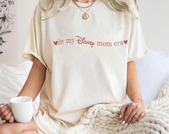 Disney Mom Era Shirt, Minnie Mama T-Shirt, Magic Castle Trip Tee, Disneyland Mama Sweatshirt, Mommy Hoodie