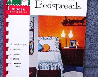 Singer Sewing Machine Company - Singer Sewing Library 104 How to Make Bedspreads (Good; Coil Bound Paperback) PB