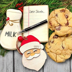 Santa Head ornament gift tag DIGITAL FILE svg dxf glowforge laser