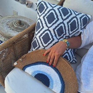 Bolso de mano de ganchillo con forma de ojo malvado hecho a mano, bolso de media luna bohemio, bolso de ganchillo para uso diario, bolso de mano de media luna, bolso de mano de rafia, regalos para el día de la madre