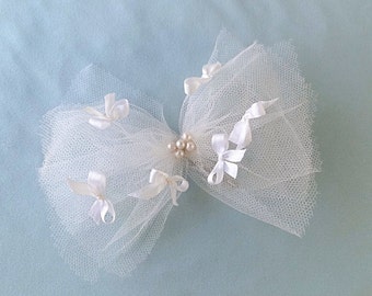 Bridal hair bow, wedding hair accessories, silk ribbon - WISHFUL - French silk tulle, vintage hair accessory, pearls