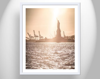 Statue of Liberty Picture at Hudson River New York City