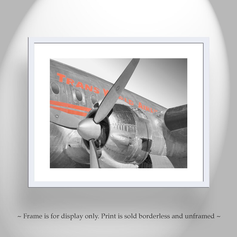 Fotografía antigua del avión TWA Constellation: Arte aeronáutico retro imagen 4